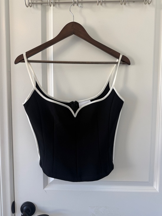 Paris Georgia Tops - Paris Georgia Black Cami Singlet size Small